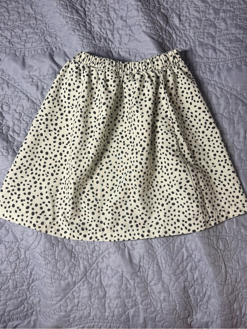 ✨5/$12 SHEIN White Skirt with Black Polka Dot Print girls 130 (medium 8)